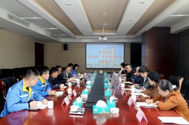 商务部驻杭特办特派员刘福学携浙江省商务厅党组成员、总经济师朱军一行莅临918博天堂纸业调查调研